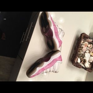 Jordan 11s used!!!